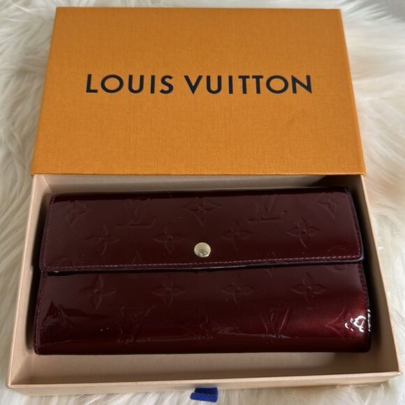 💯 Authentic Louis Vuitton Vernis  Sarah Long Wallet🍀 - Picture 16 of 16
